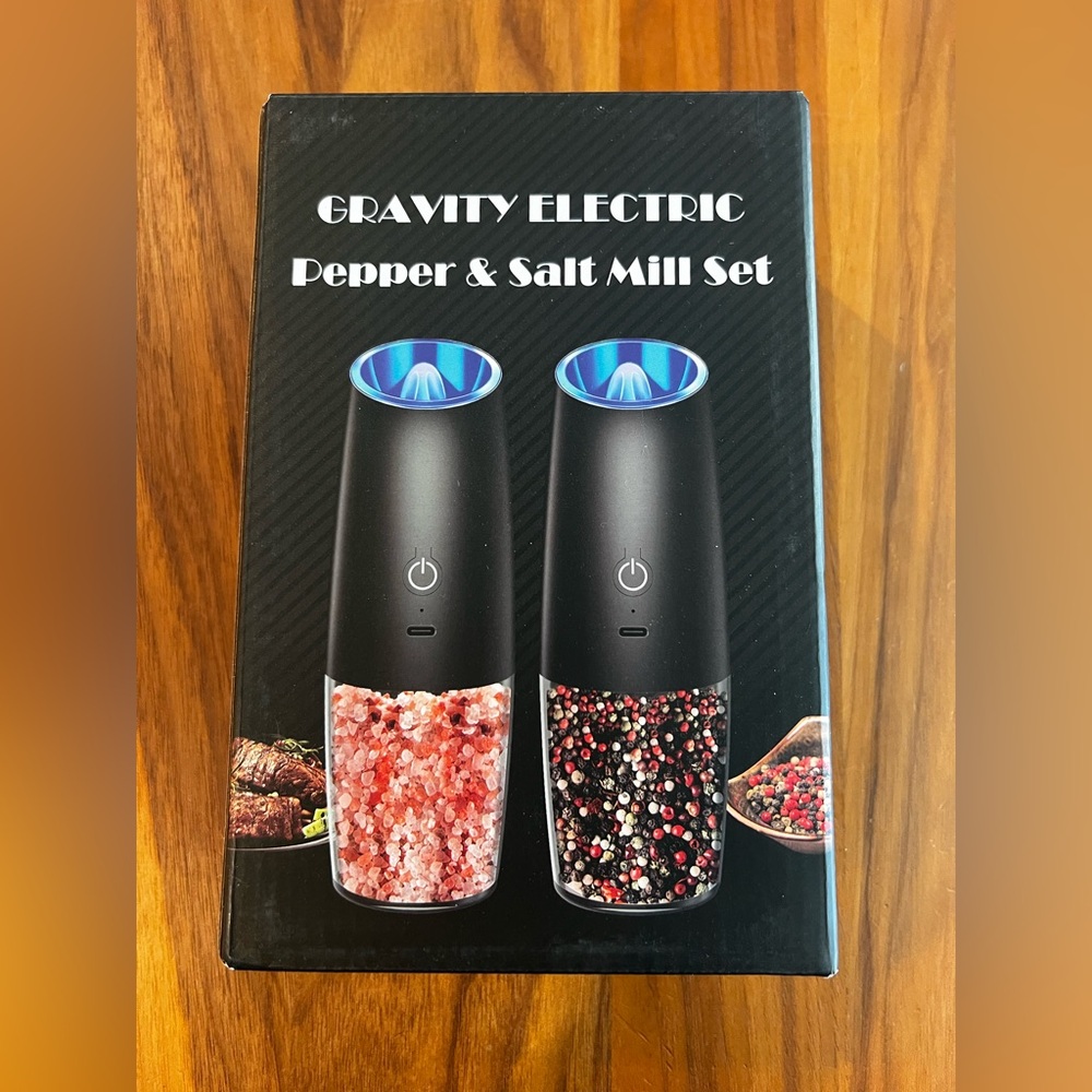 Gravity Electric Pepper & Salt Mill Set